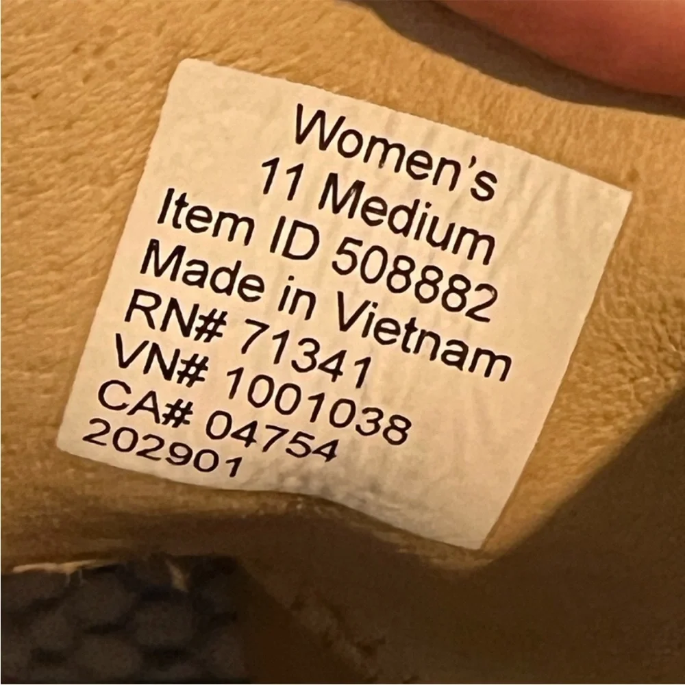 LL bean Chelsea Boots EUC - Picture 10 of 16